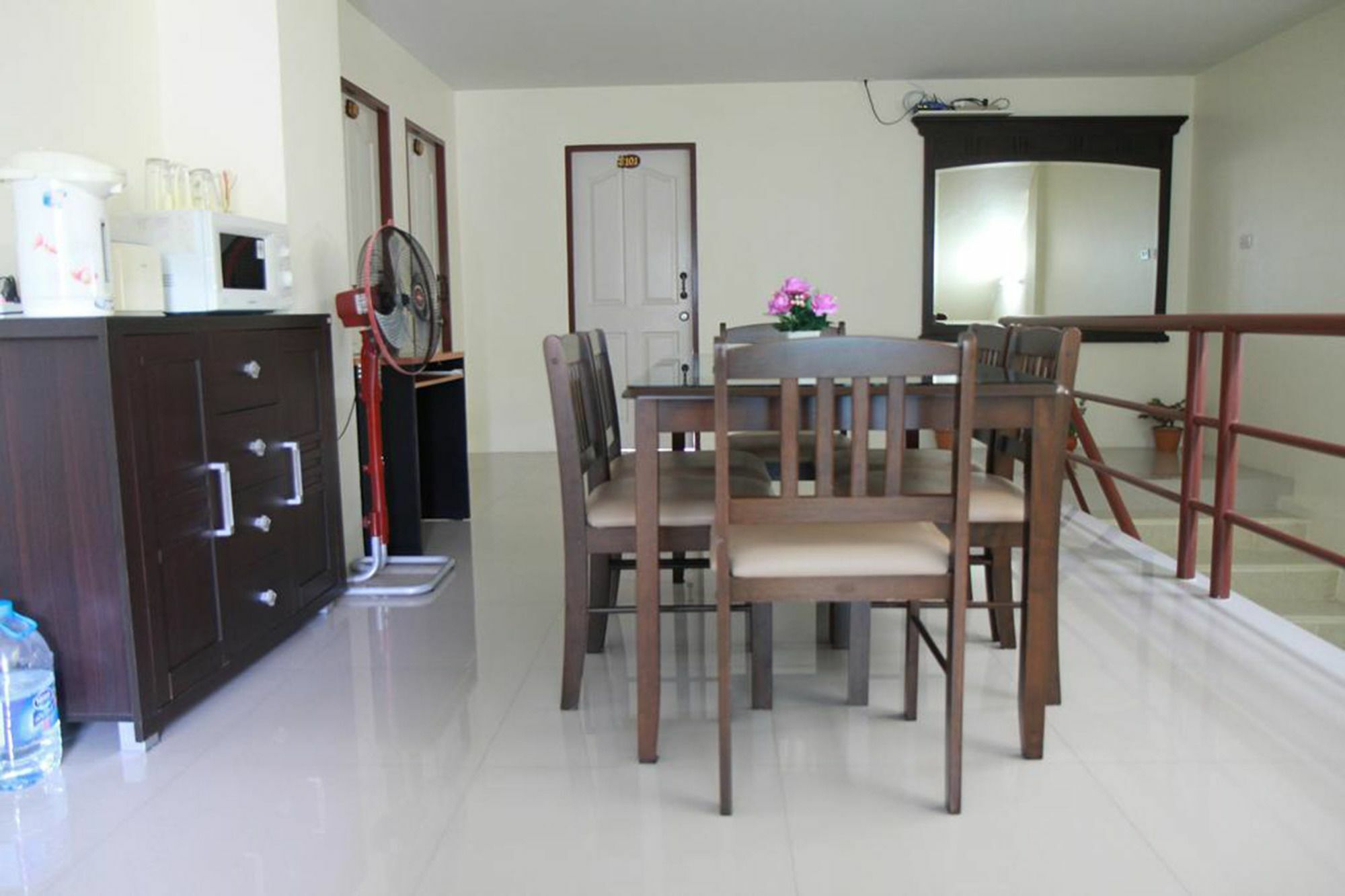 Family Guesthouse Rawai Exterior photo